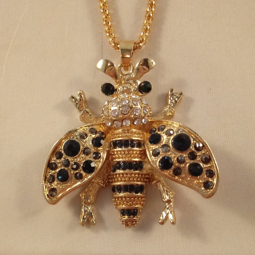 Betsey Johnson Honey Bee Crystal Necklace - Picture 2 of 3